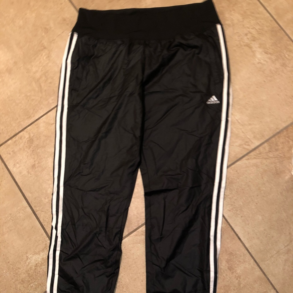 Exercise pants - Picture 2 of 3
